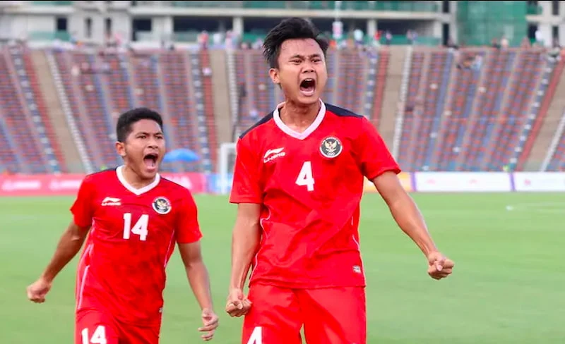 U23 Indonesia chiến thắng trước Úc nhờ cầu thủ từng chơi bóng ẩu đả